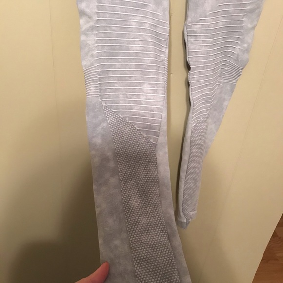 Boutique Leggings - Picture 3 of 5